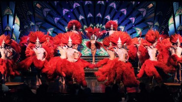<span class="entry-title-primary">Dans les coulisses du Moulin Rouge</span> <span class="entry-subtitle">Reportage</span>